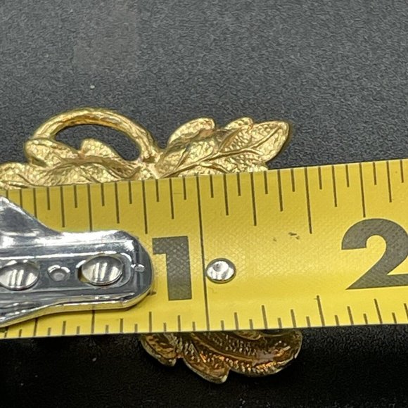 Vintage Leaf Brooch Gold Tone Engraved Veins Fall Pin Textured 2” - Picture 4 of 4